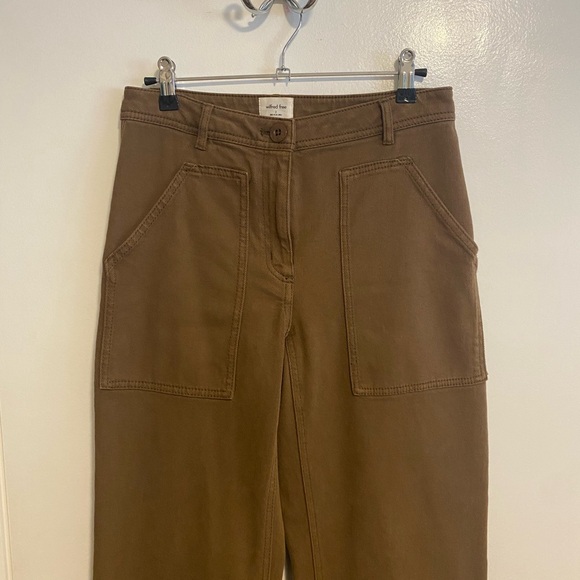 Aritzia Modern Utility Pant size 2 - Picture 3 of 3